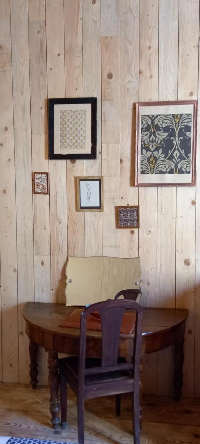 Appartement De Charme Dans Une Maison Isolee Presilly (Jura) Exterior foto